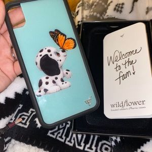 Iphone Xr wildflower Dalmatian case